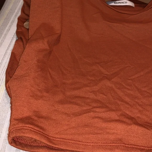 Womens MONACO cropped shoulder padded T-Shirt - Picture 3 of 8